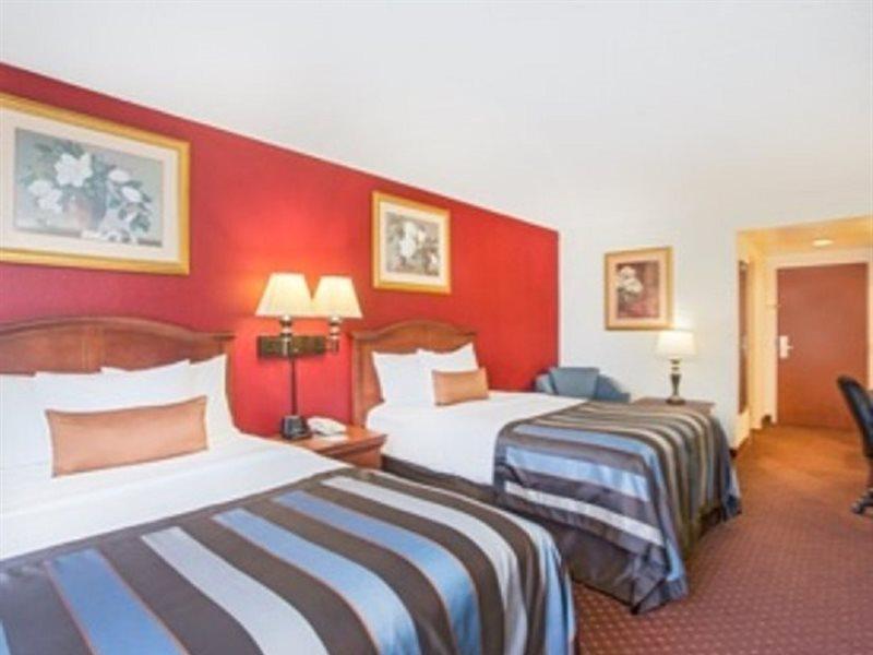 Holiday Inn Express & Suites - Mobile - I-65 By Ihg Ngoại thất bức ảnh