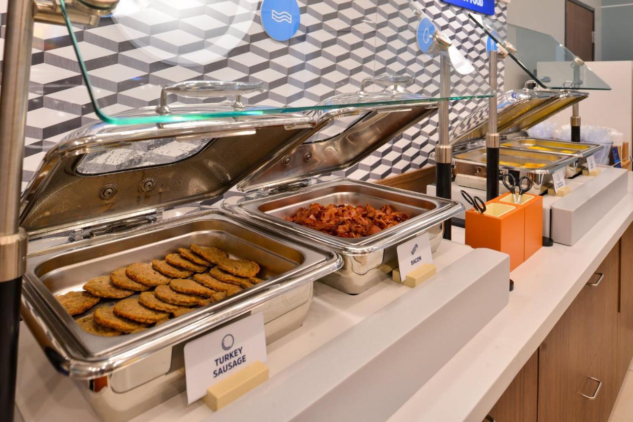 Holiday Inn Express & Suites - Mobile - I-65 By Ihg Ngoại thất bức ảnh