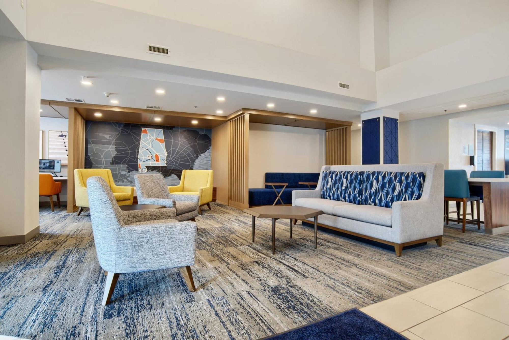 Holiday Inn Express & Suites - Mobile - I-65 By Ihg Ngoại thất bức ảnh
